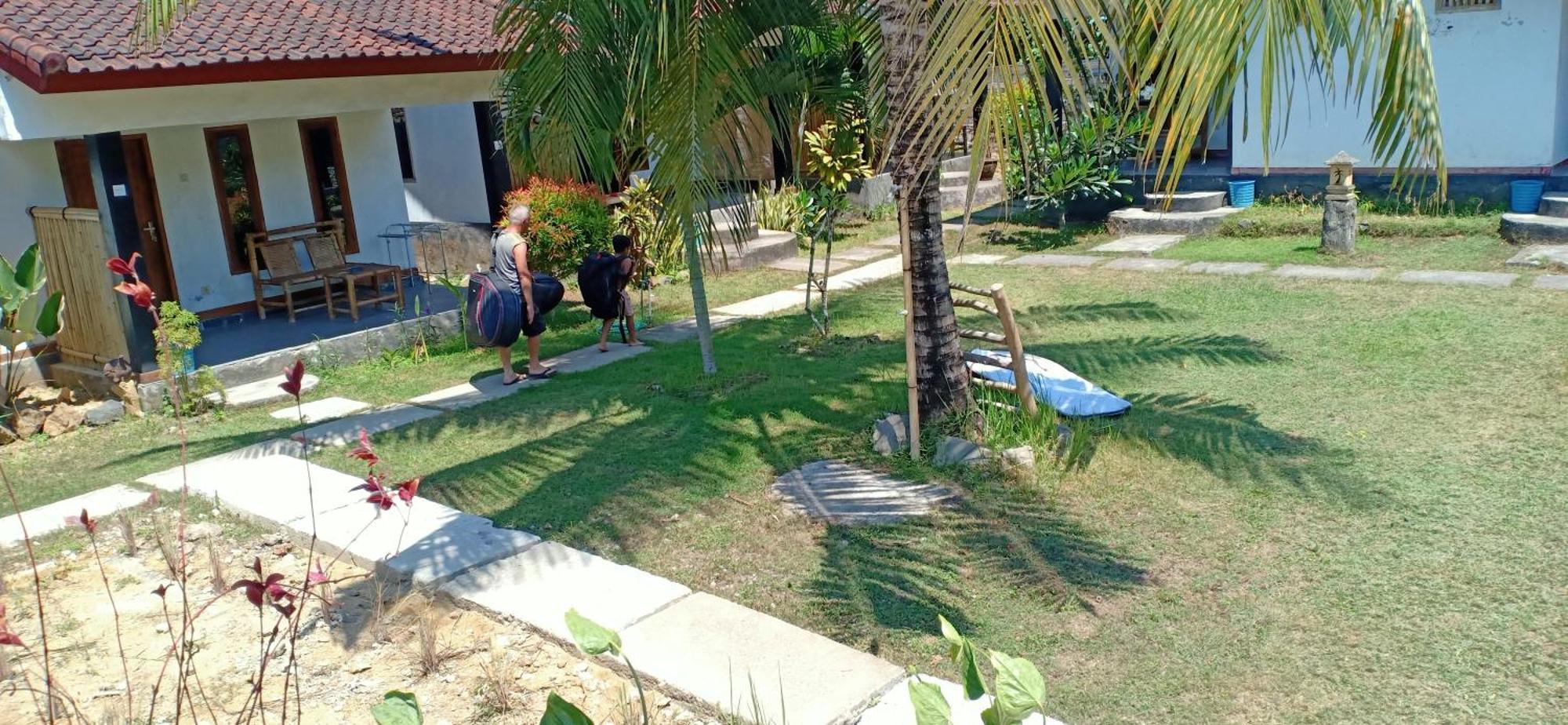 Dewi Garden Guesthouse Kuta  Eksteriør bilde
