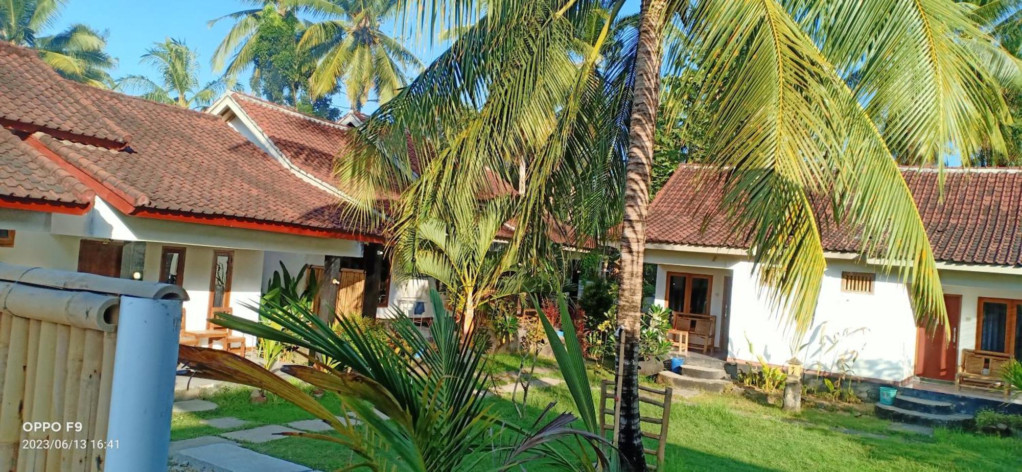 Dewi Garden Guesthouse Kuta  Eksteriør bilde