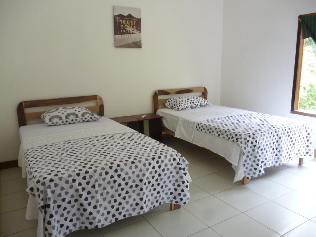 Dewi Garden Guesthouse Kuta  Eksteriør bilde