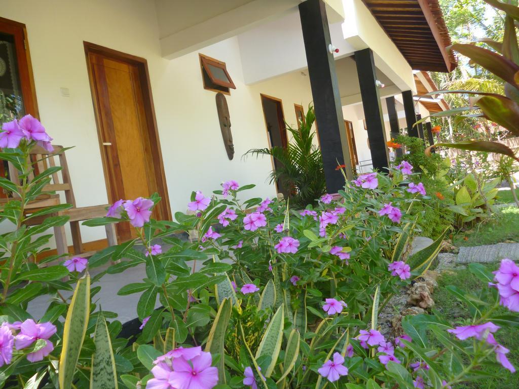Dewi Garden Guesthouse Kuta  Eksteriør bilde