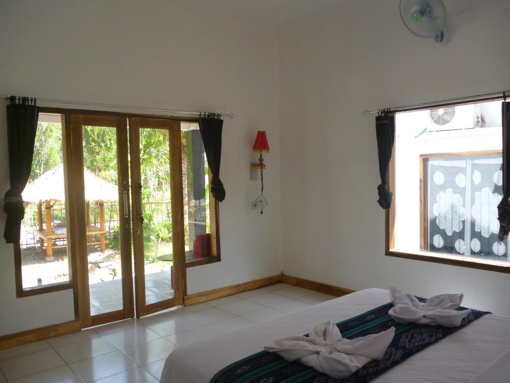 Dewi Garden Guesthouse Kuta  Eksteriør bilde