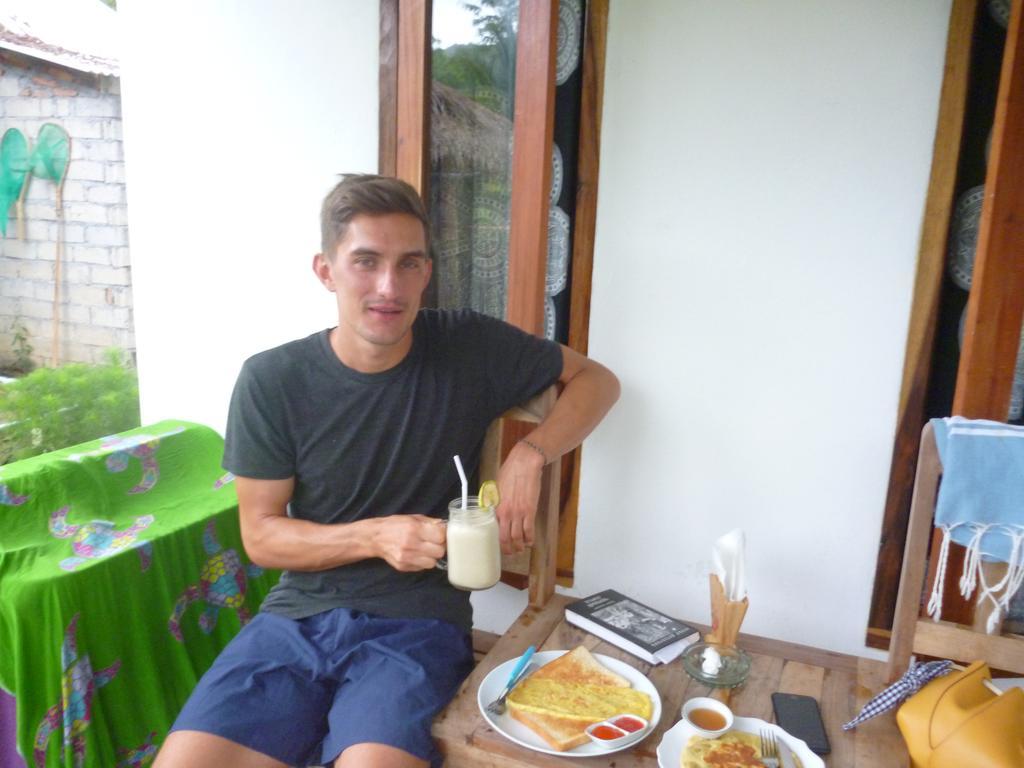 Dewi Garden Guesthouse Kuta  Eksteriør bilde