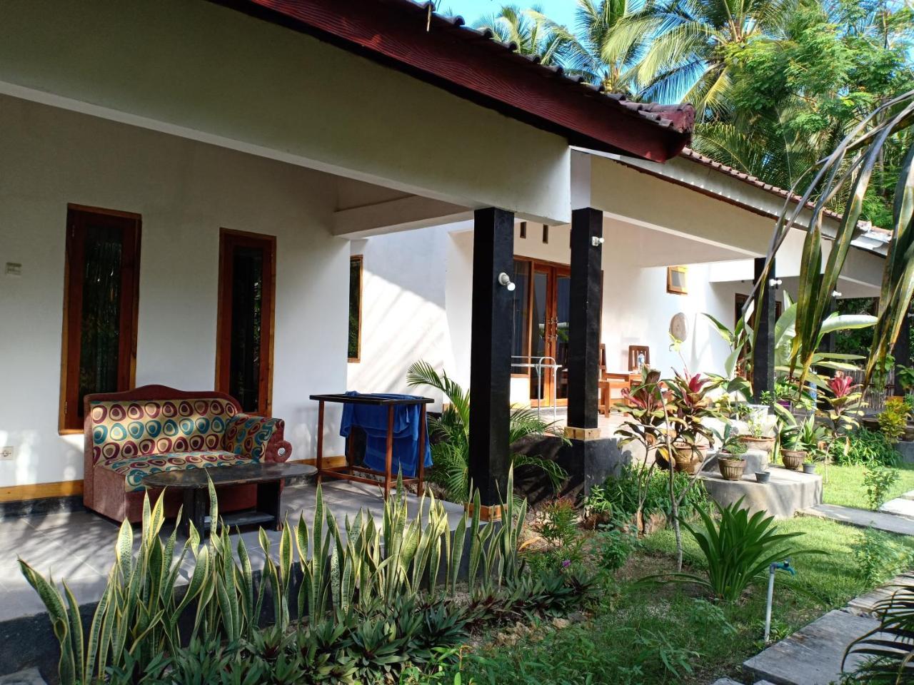 Dewi Garden Guesthouse Kuta  Eksteriør bilde