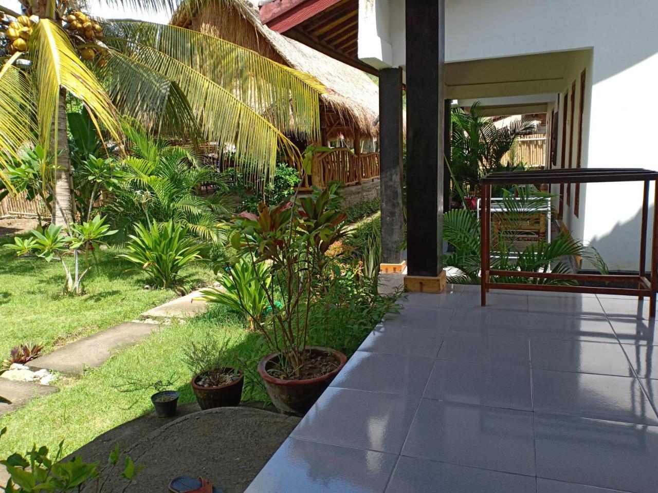 Dewi Garden Guesthouse Kuta  Eksteriør bilde